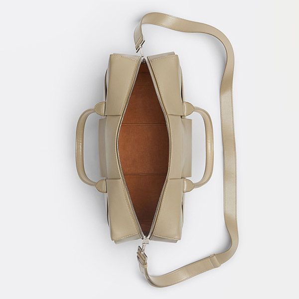 【ボッテガヴェネタ 偽物】イントレチャート ブリーフケース ザアルコ 620633VB1K01229